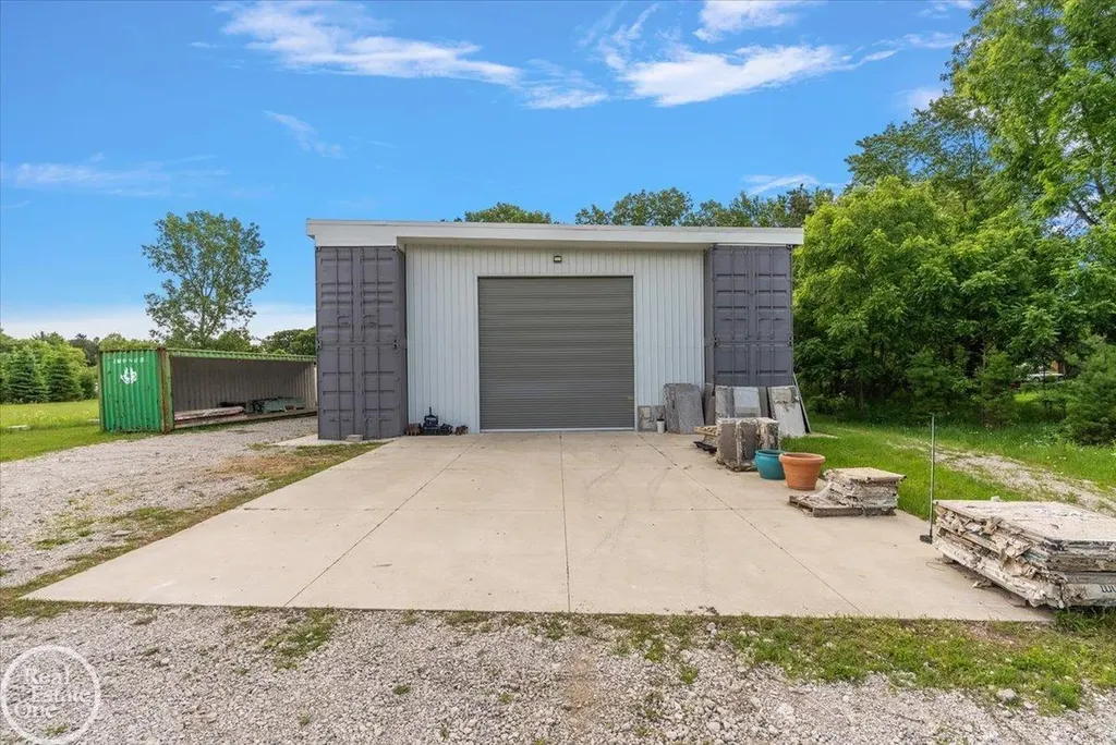 850 Frick Road Addison Township MI 48367