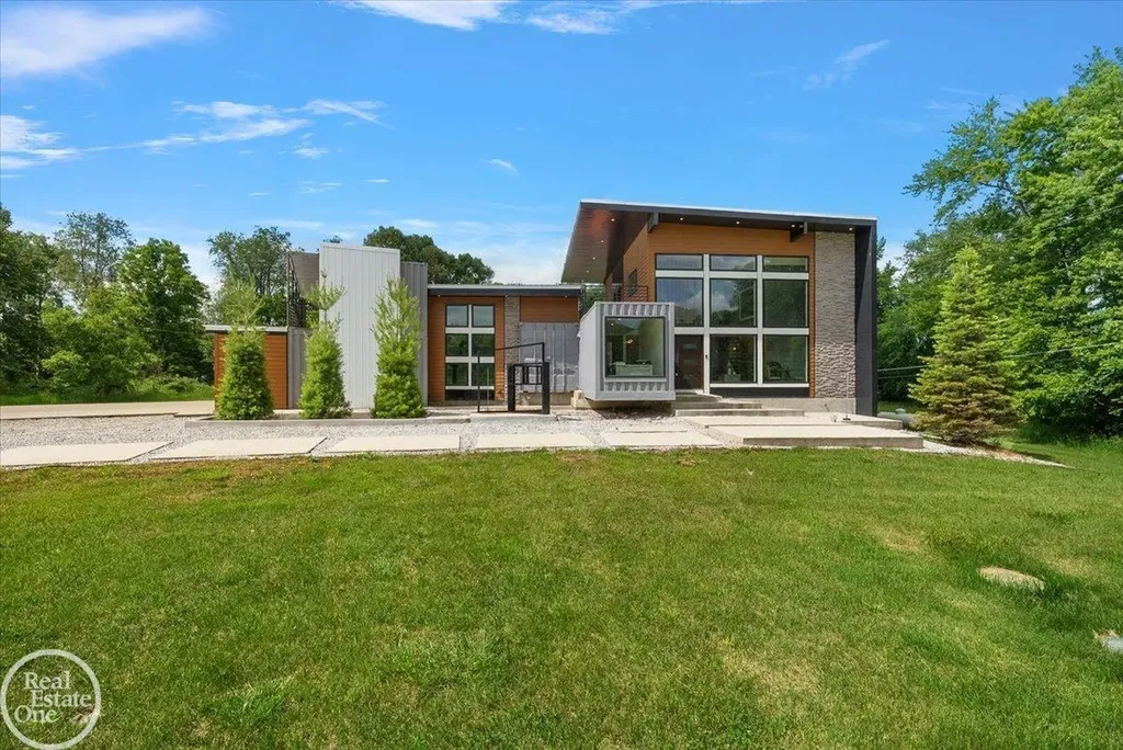 850 Frick Road Addison Township MI 48367