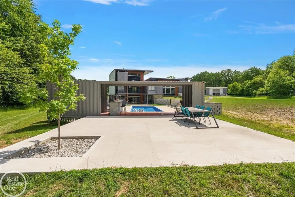 850 Frick Road Addison Township MI 48367
