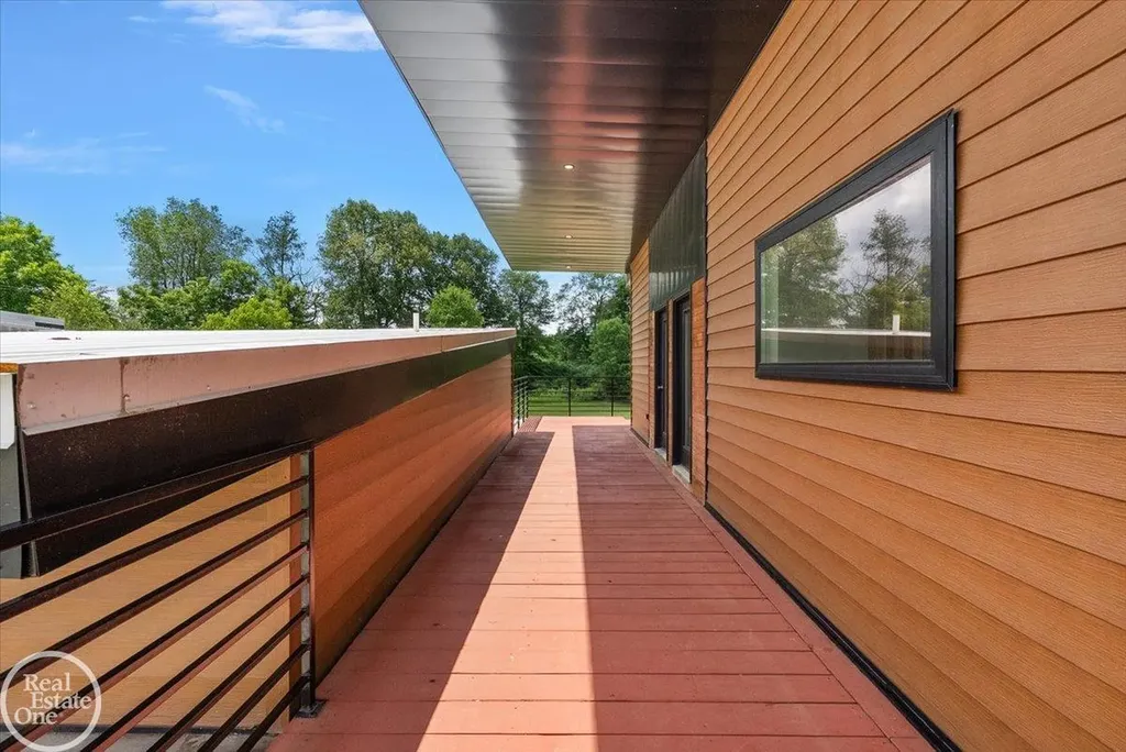 850 Frick Road Addison Township MI 48367