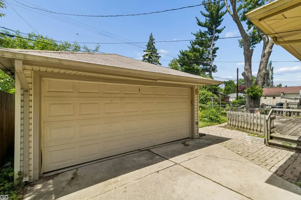 24705 Culver Street St. Clair Shores City MI 48080