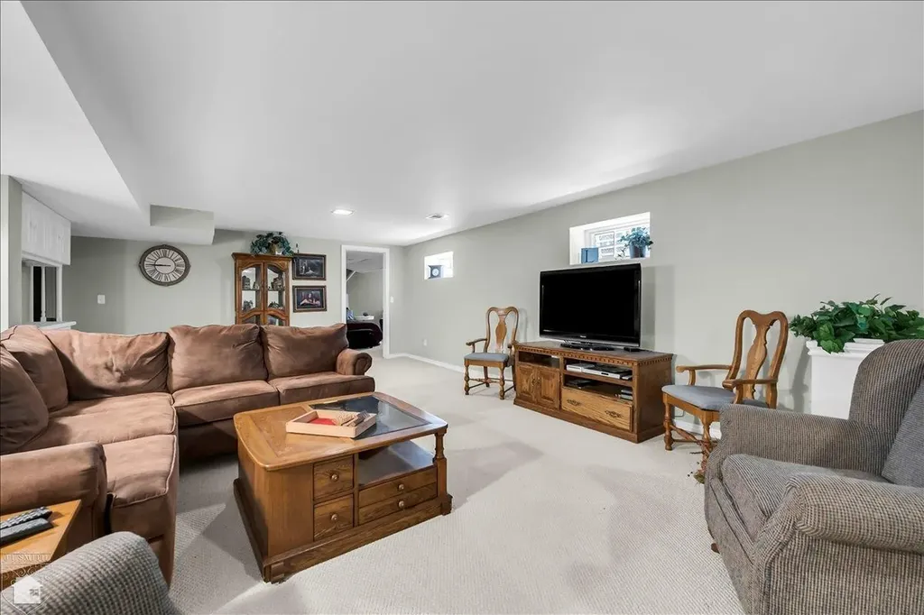 3079 Sandy Oaks Lane Fort Gratiot Charter Township MI 48059