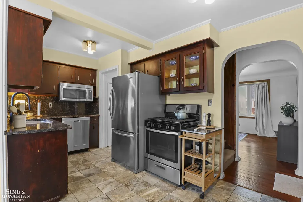 16532 Rosemary Street Fraser City MI 48026