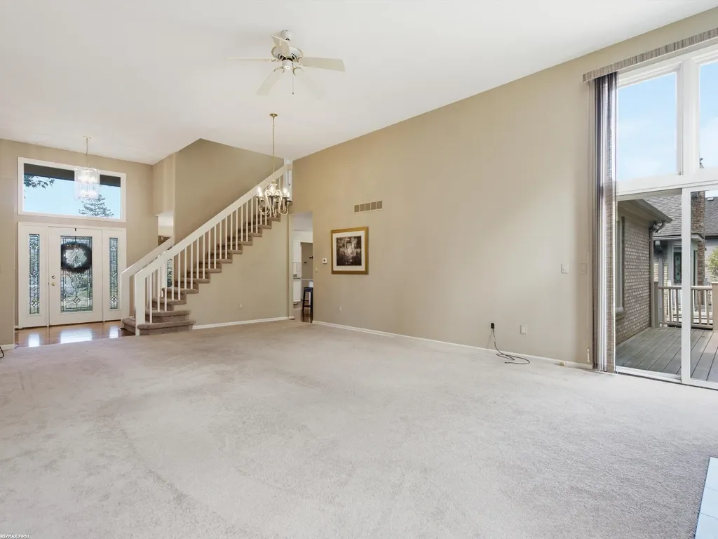 6737 Copper Creek Drive Washington Township MI 48094