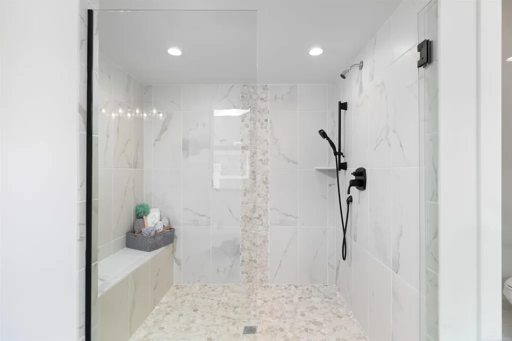 7307 Mulberry Drive Washington Township MI 48095