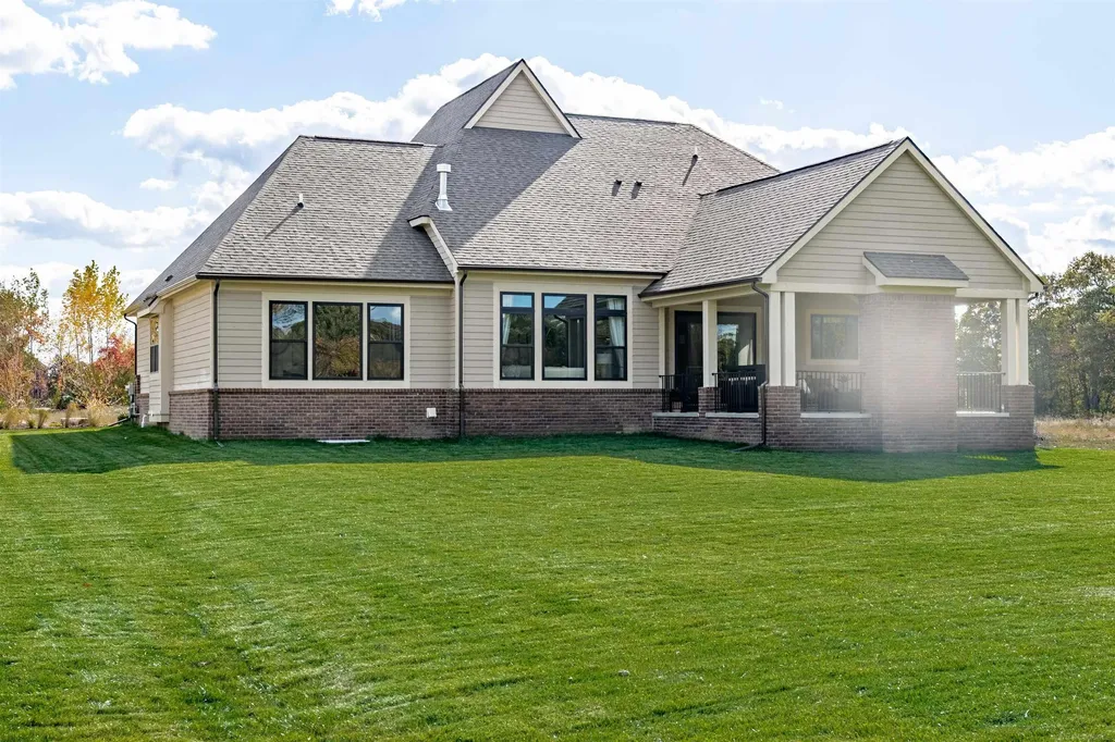 7307 Mulberry Drive Washington Township MI 48095