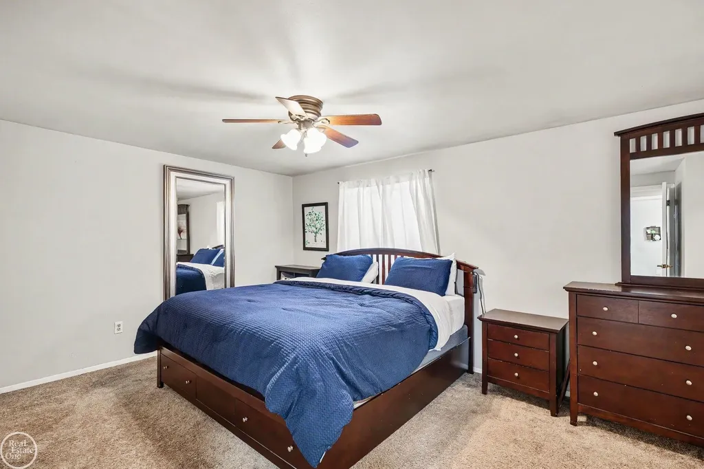 15733 Jennifer Court Fraser City MI 48026