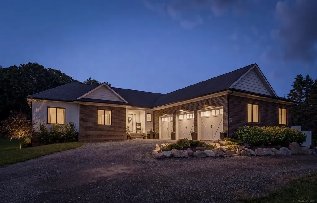 370 Windridge Lane Brandon Charter Township MI 48462