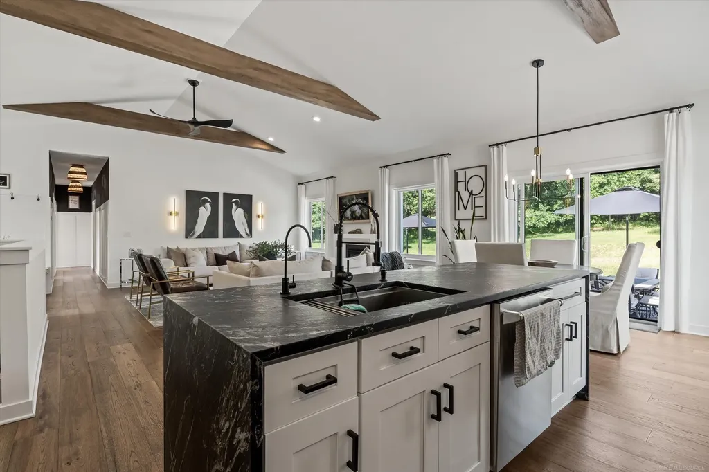 370 Windridge Lane Brandon Charter Township MI 48462