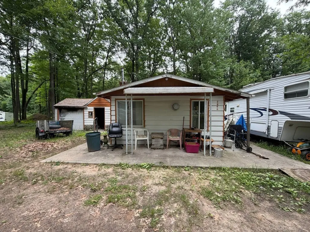 2060 Lois Street Hayes Township MI 48625