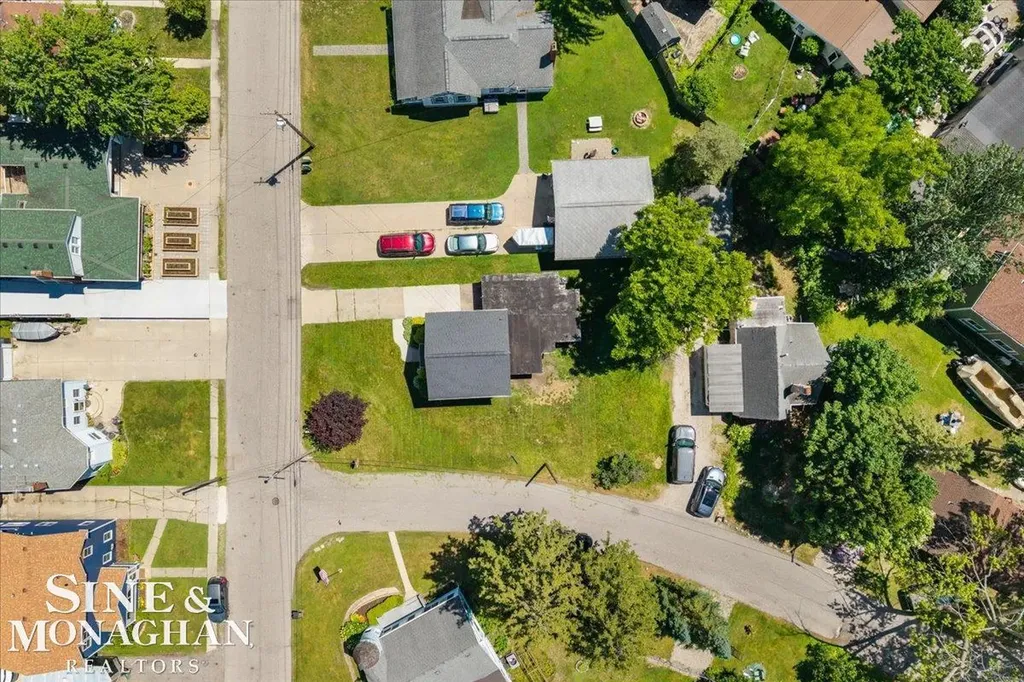 447 Ruskin Drive Algonac City MI 48001