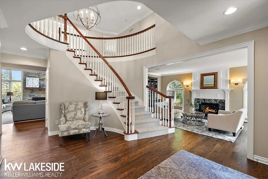 1387 Pebble Ridge Drive Rochester City MI 48307