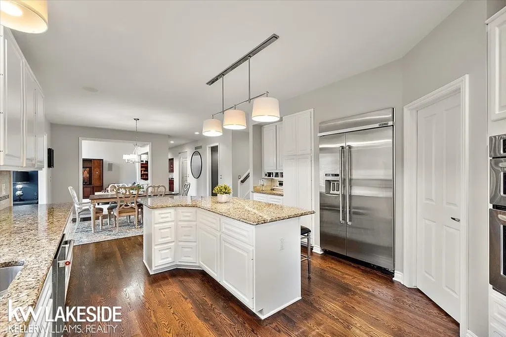 1387 Pebble Ridge Drive Rochester City MI 48307