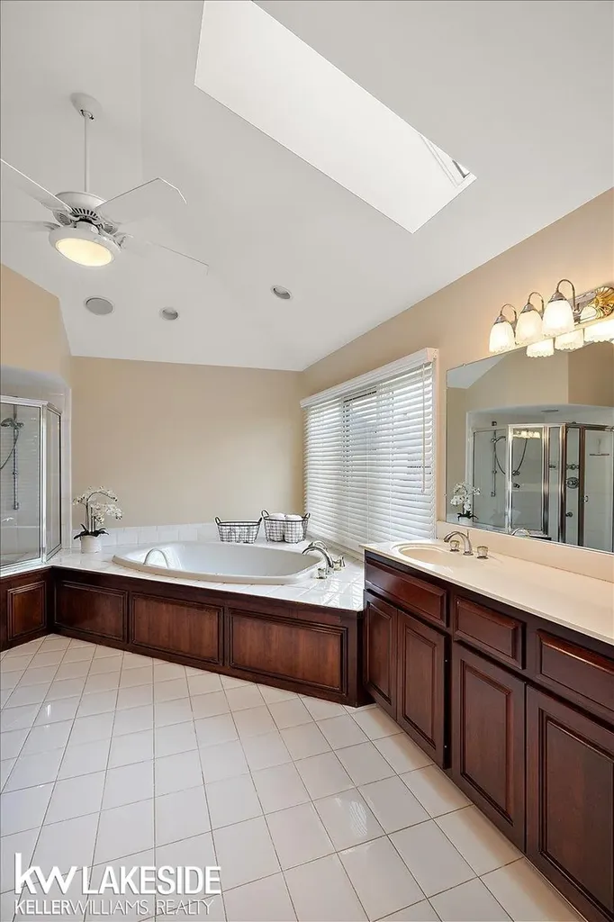 1387 Pebble Ridge Drive Rochester City MI 48307