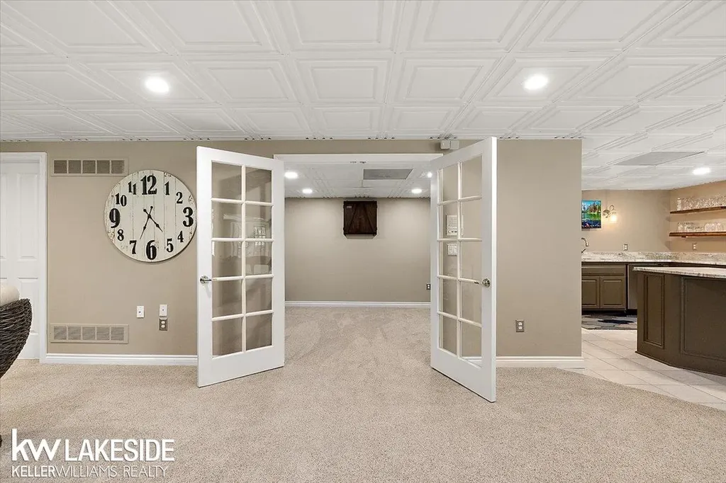 1387 Pebble Ridge Drive Rochester City MI 48307