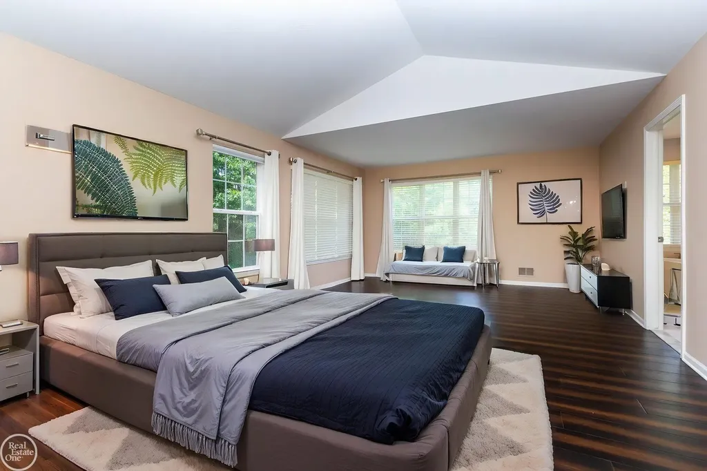 5426 Murray Court Waterford Charter Township MI 48327