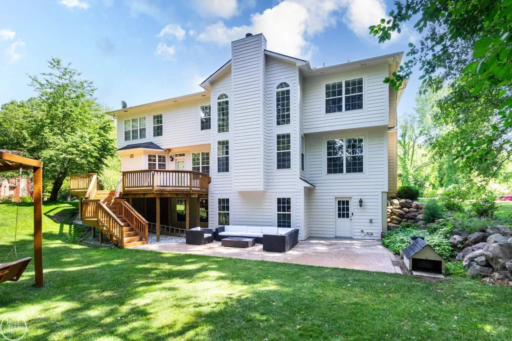 5426 Murray Court Waterford Charter Township MI 48327