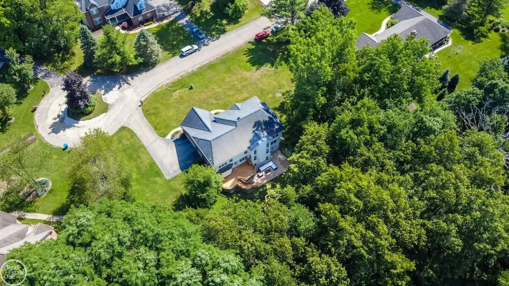 5426 Murray Court Waterford Charter Township MI 48327