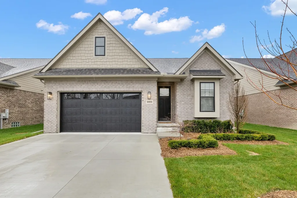 5932 Willow Grove Drive Troy City MI 48085