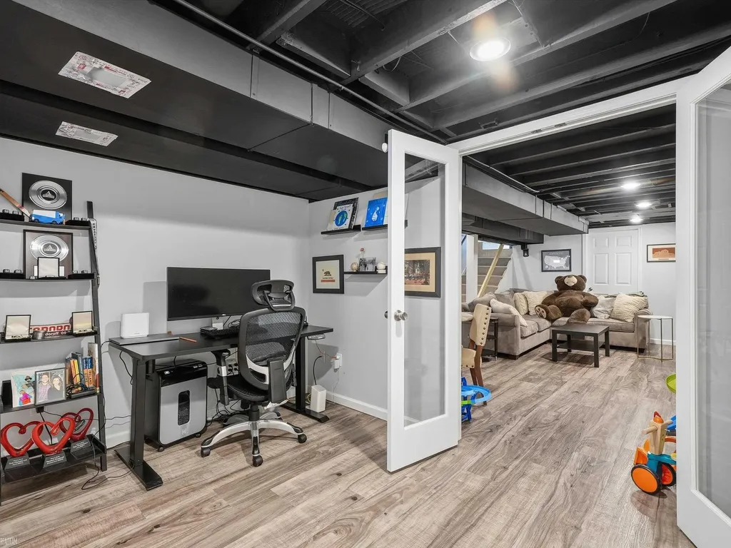 2622 Bembridge Road Royal Oak City MI 48073