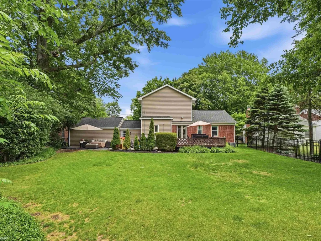 2622 Bembridge Road Royal Oak City MI 48073