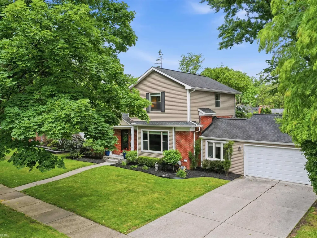 2622 Bembridge Road Royal Oak City MI 48073