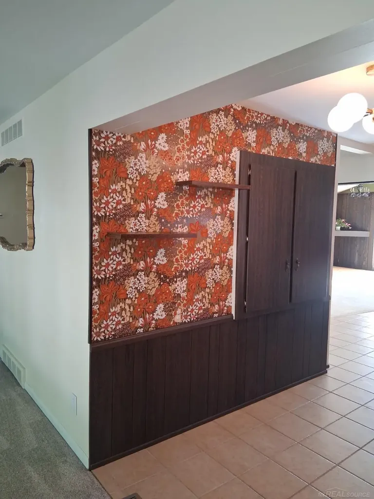 30230 Rosebriar Street St. Clair Shores City MI 48082