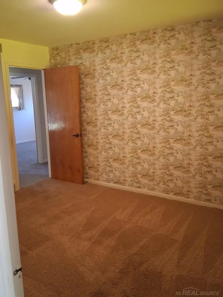 30230 Rosebriar Street St. Clair Shores City MI 48082