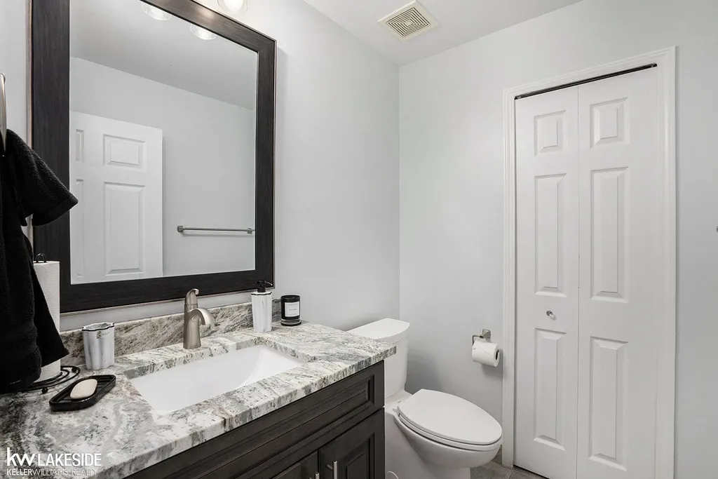 2679 Larch Drive Sterling Heights City MI 48314