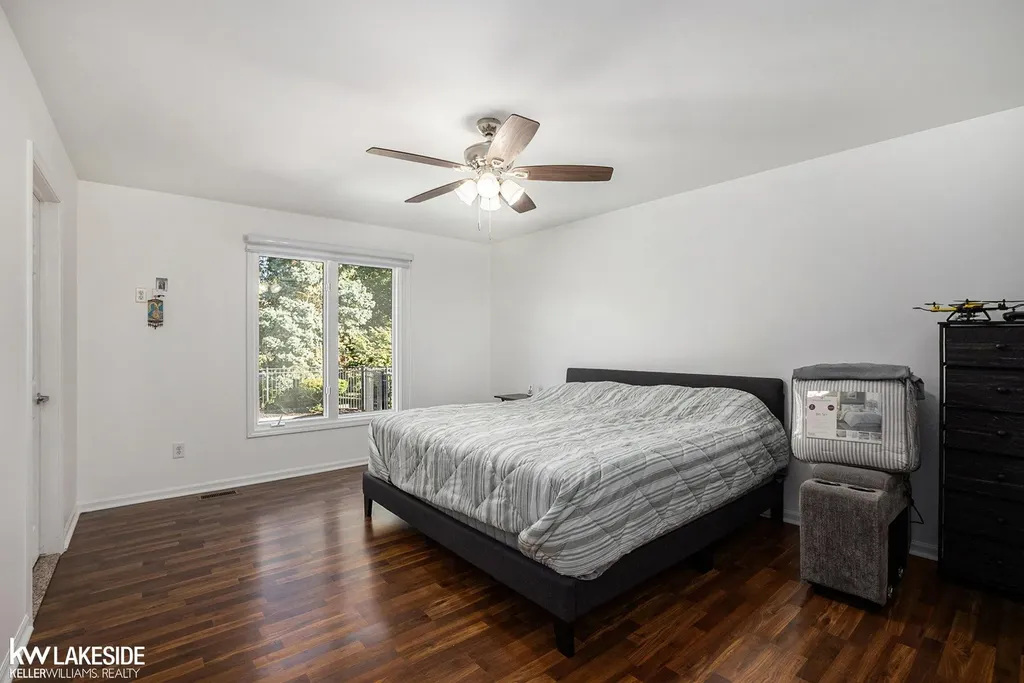 2679 Larch Drive Sterling Heights City MI 48314