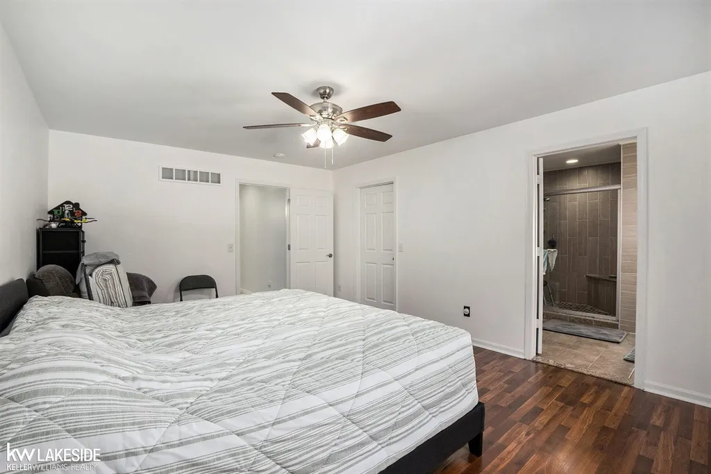 2679 Larch Drive Sterling Heights City MI 48314
