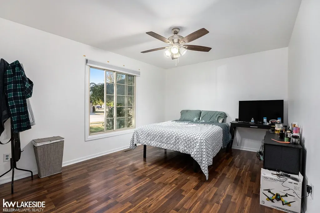 2679 Larch Drive Sterling Heights City MI 48314