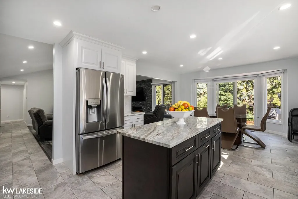 2679 Larch Drive Sterling Heights City MI 48314