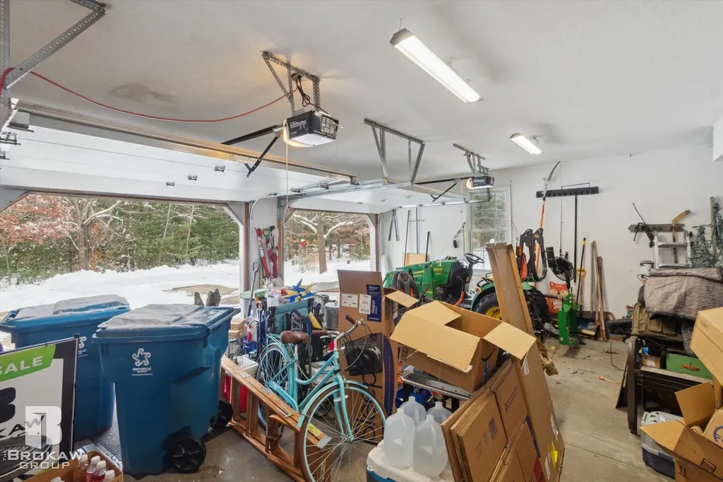 2910 Ginger Drive Coleman City MI 48618