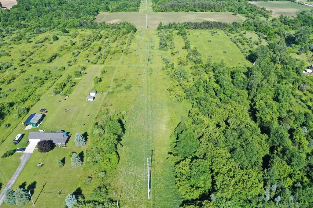 2VL Babcock Road Worth Township MI 48450
