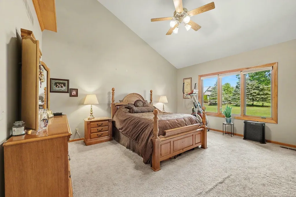 3189 Huntington Circle Washington Township MI 48094