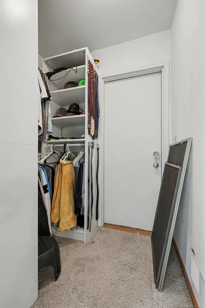 3189 Huntington Circle Washington Township MI 48094