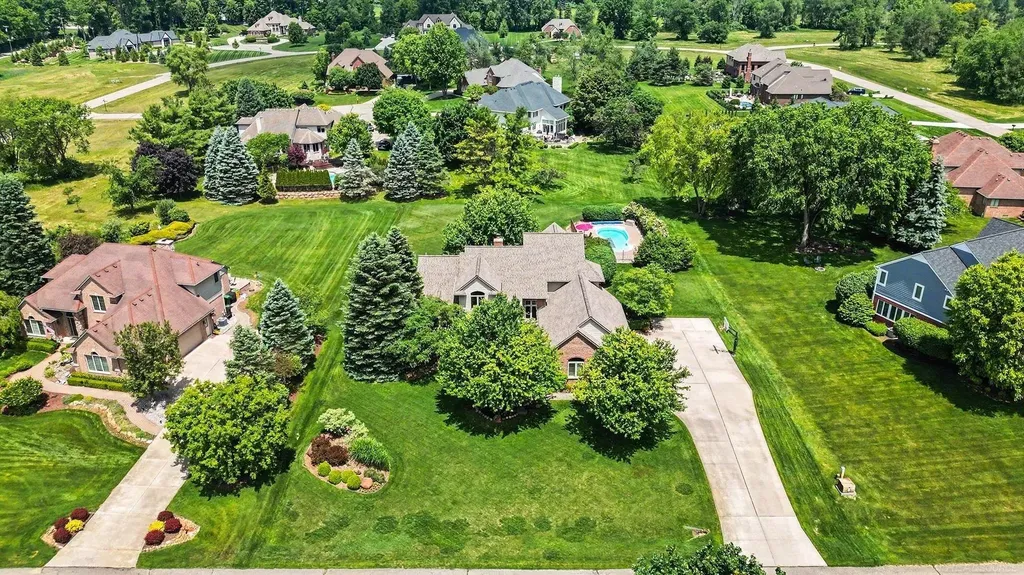 3189 Huntington Circle Washington Township MI 48094