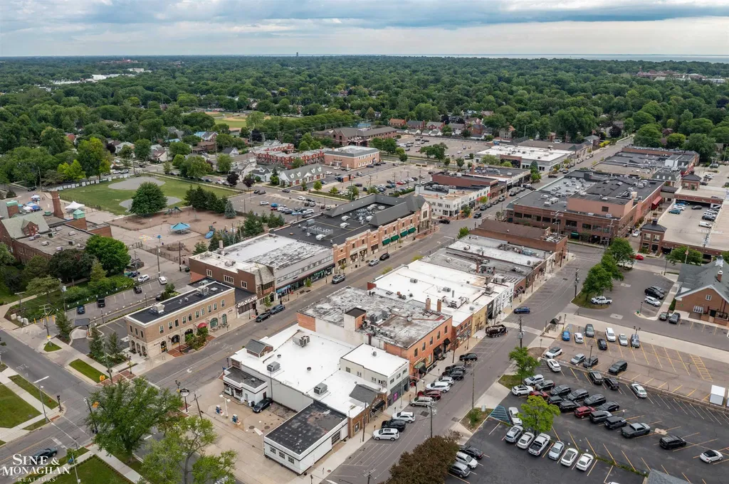 617 Notre Dame Street Grosse Pointe City MI 48230