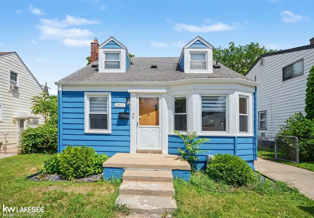 1011 Hoffman Avenue Royal Oak City MI 48067