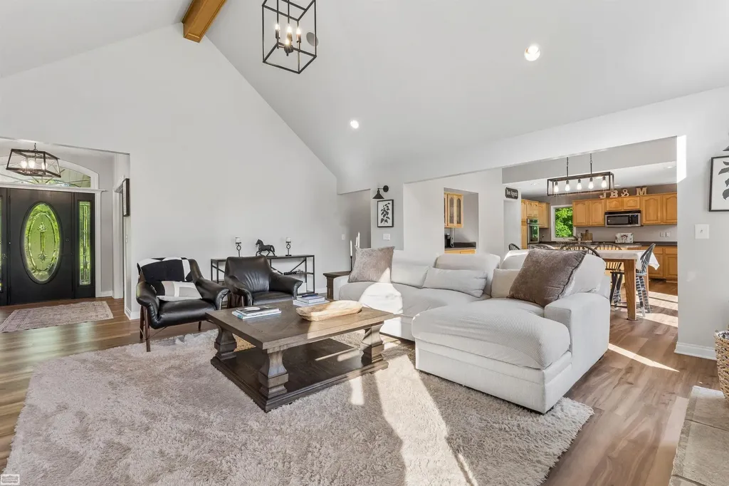 1902 Bauman Road Columbus Township MI 48063