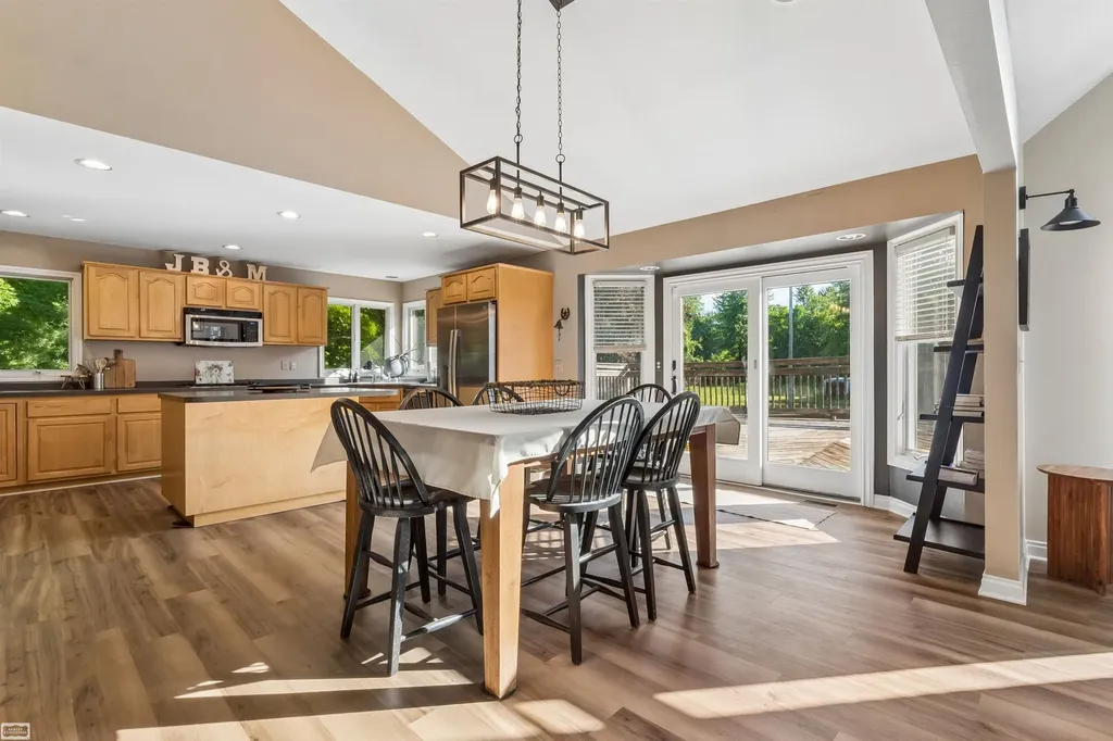 1902 Bauman Road Columbus Township MI 48063