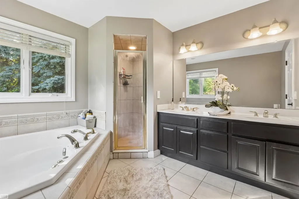 1902 Bauman Road Columbus Township MI 48063