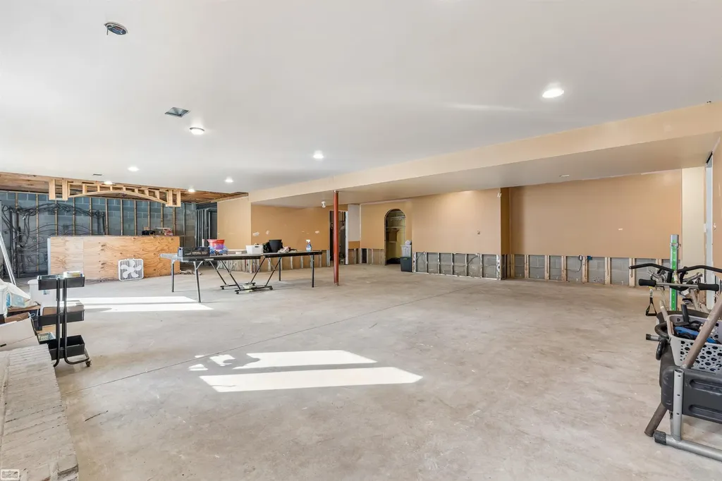 1902 Bauman Road Columbus Township MI 48063