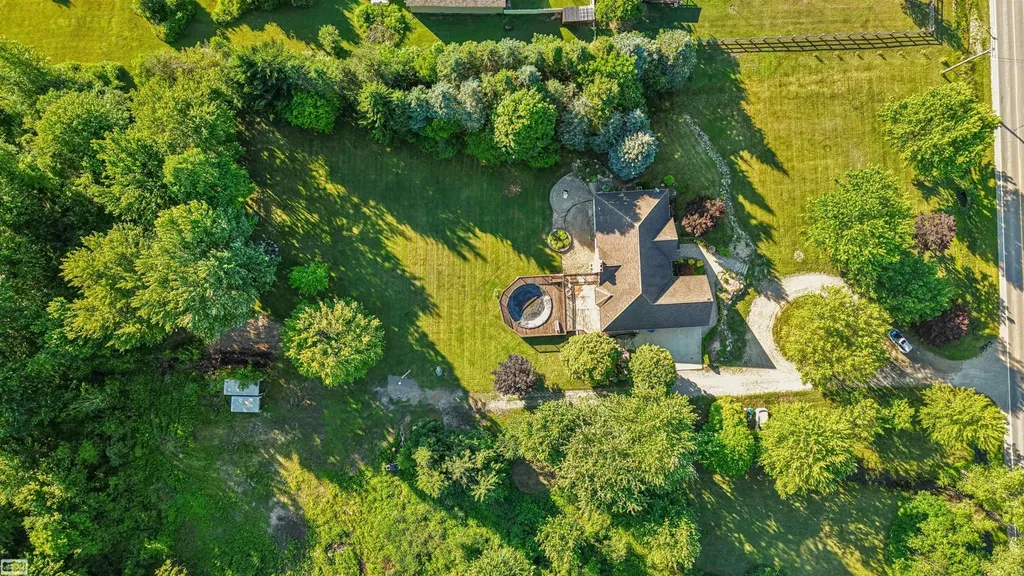 1902 Bauman Road Columbus Township MI 48063