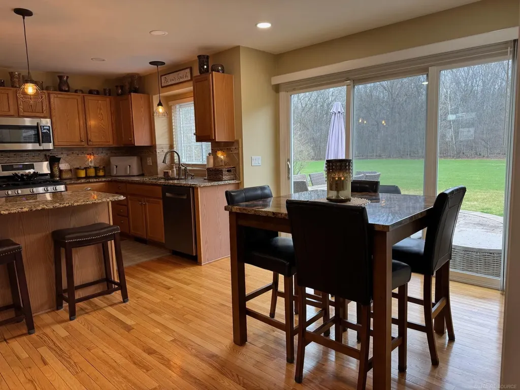 48805 Rockefeller Drive Canton Charter Township MI 48188