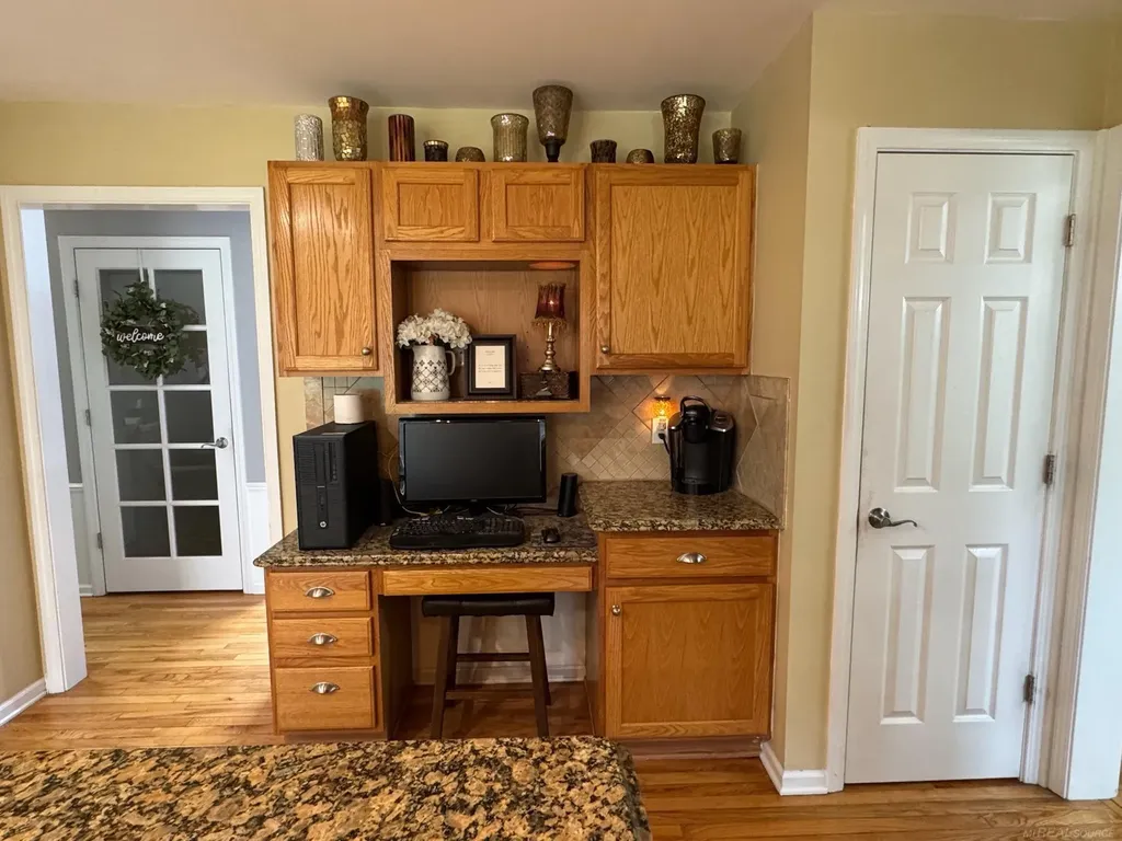 48805 Rockefeller Drive Canton Charter Township MI 48188