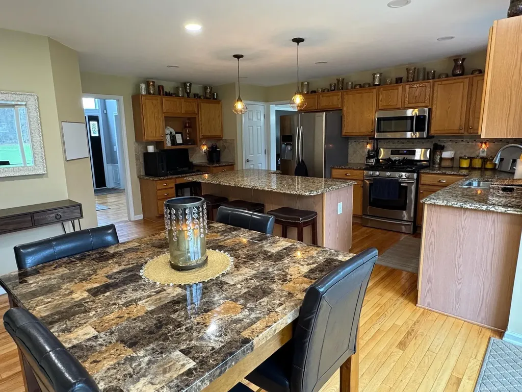 48805 Rockefeller Drive Canton Charter Township MI 48188