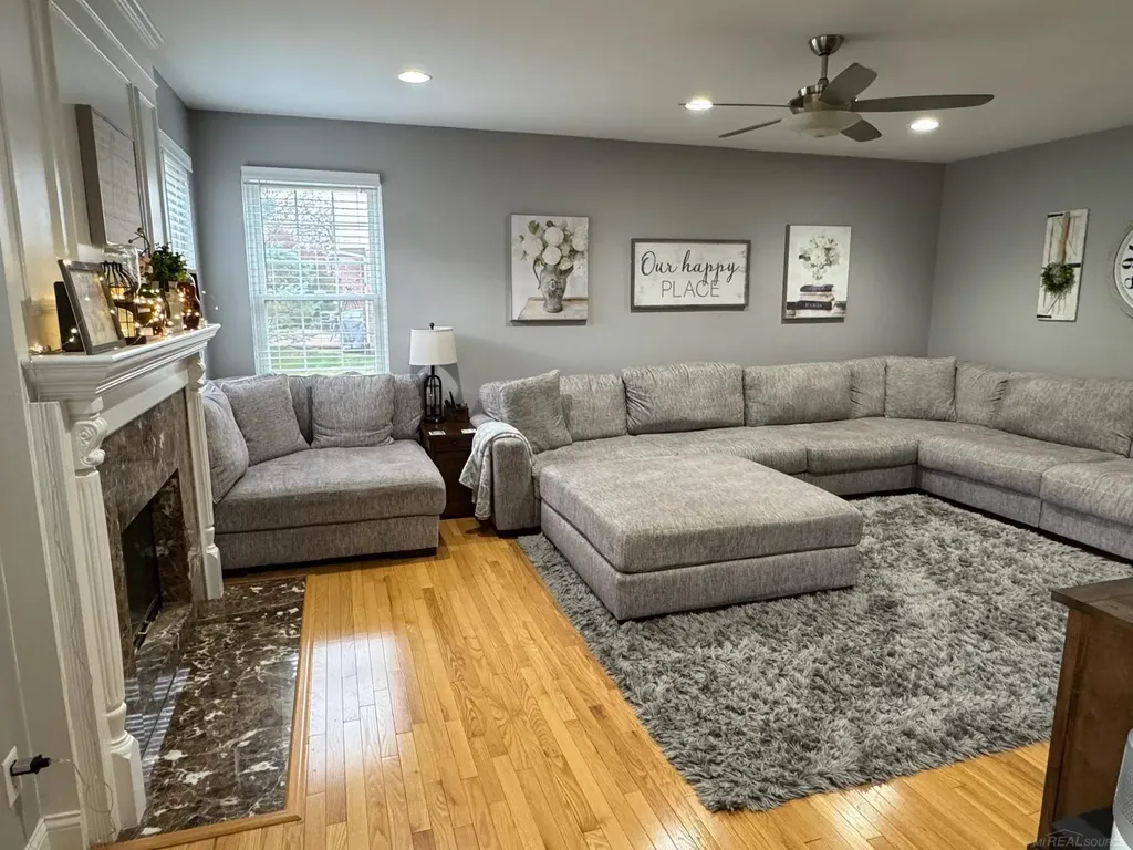 48805 Rockefeller Drive Canton Charter Township MI 48188