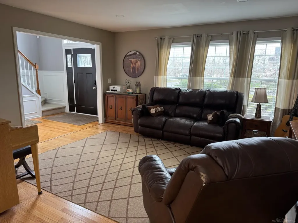 48805 Rockefeller Drive Canton Charter Township MI 48188